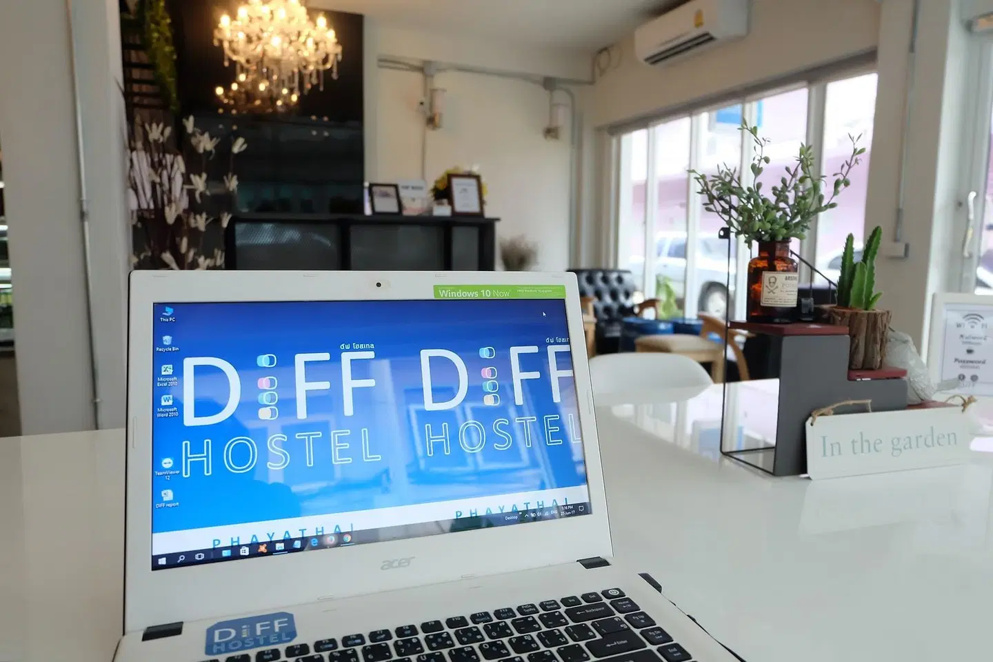 Diff Hostel Hallenbad