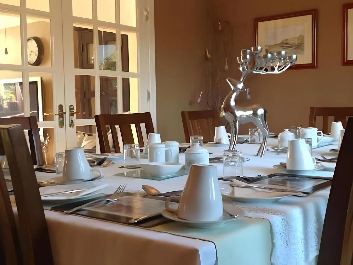 Annandale House Bed & Breakfast Restaurant