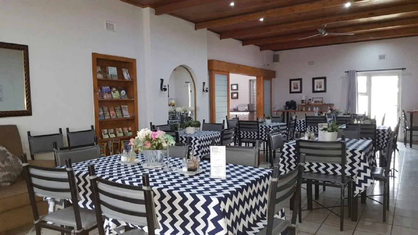 Dive Inn Guesthouse ROOM_EXAMPLE