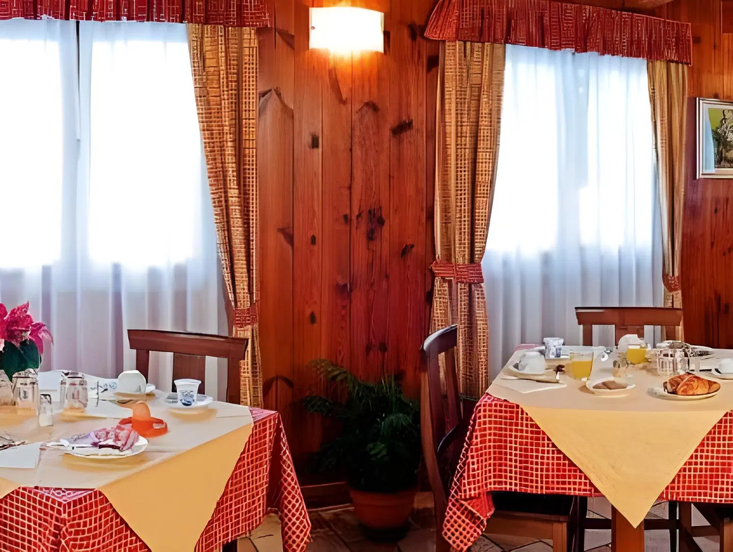 Crampon ROOM_EXAMPLE
