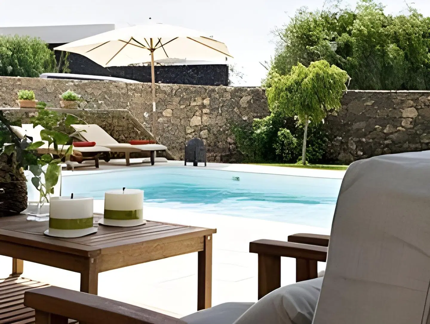 Coral Villas OUTDOOR_POOL