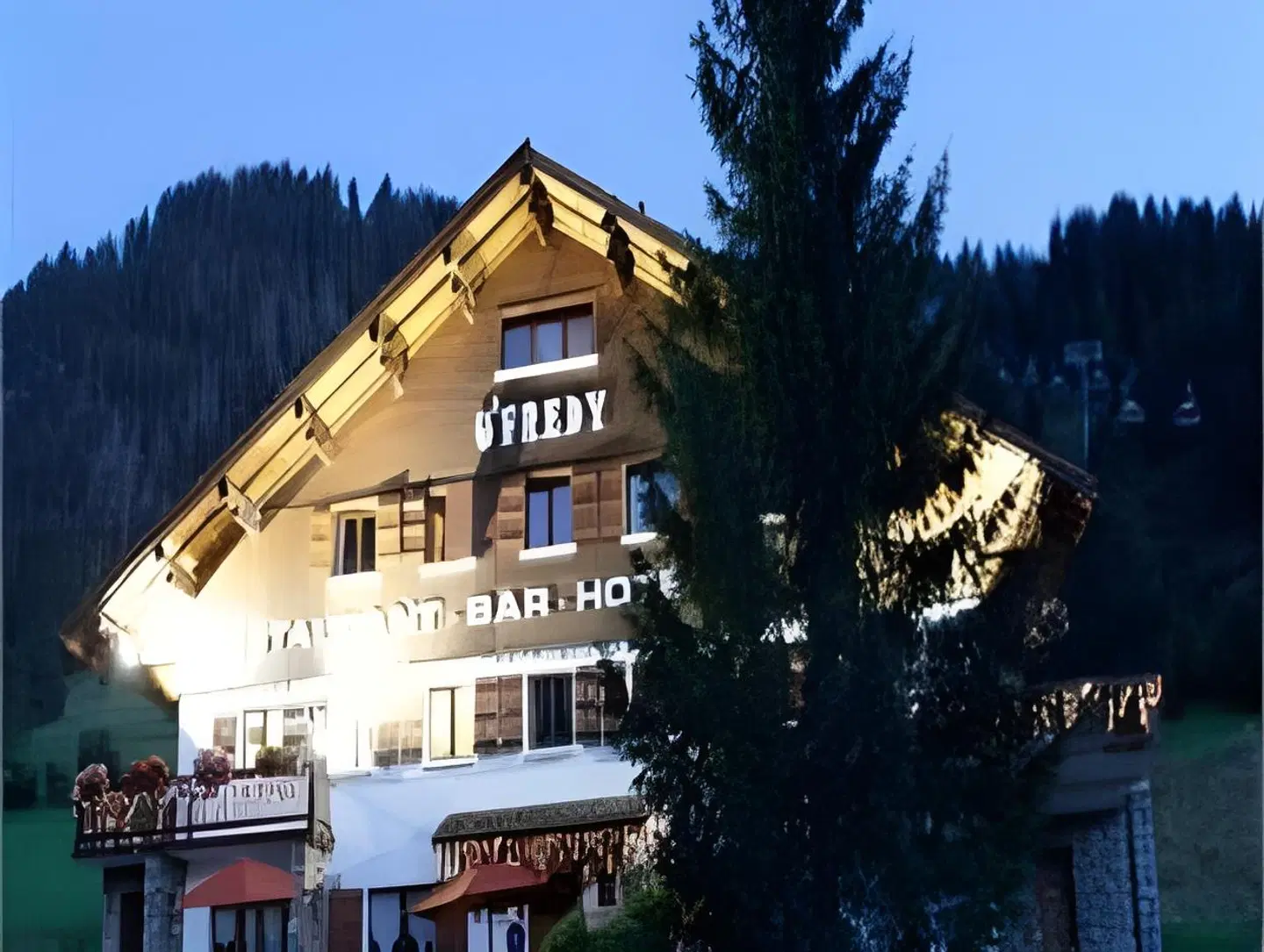 Hôtel Restaurant U'Fredy EXTERIOR