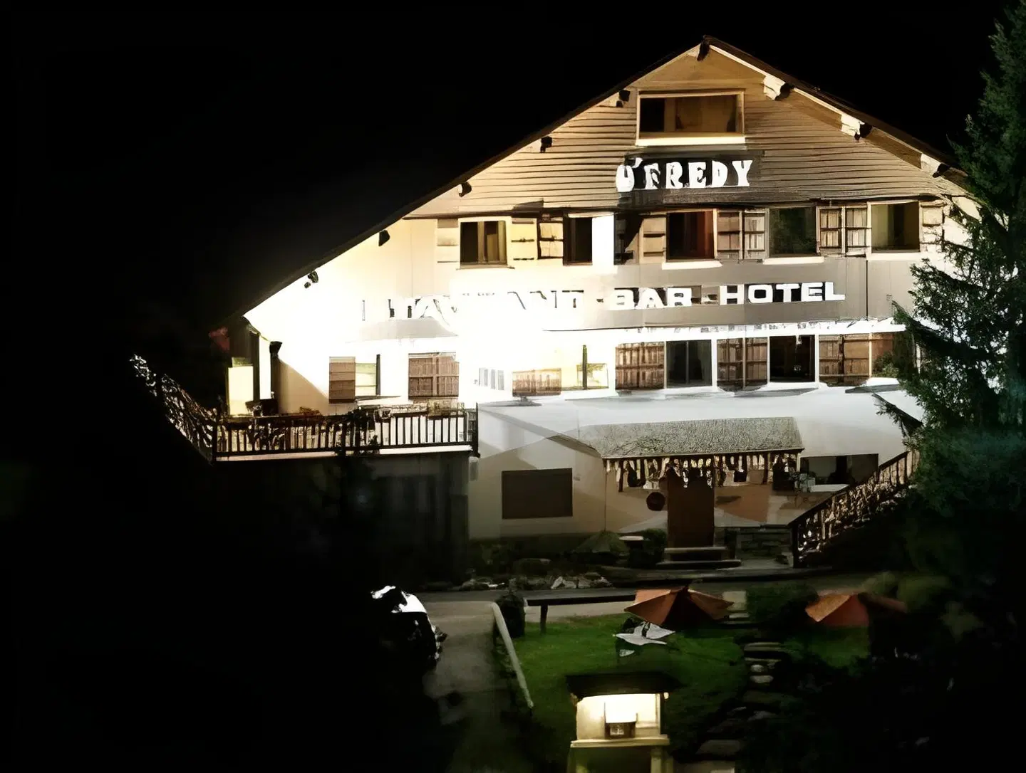 Hôtel Restaurant U'Fredy EXTERIOR