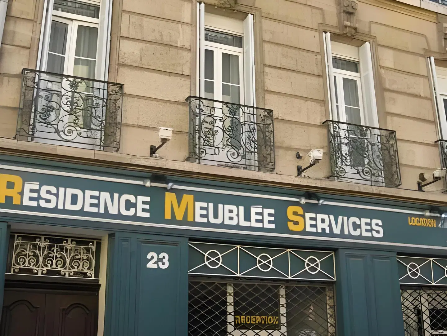 Résidence Meublée Services EXTERIOR