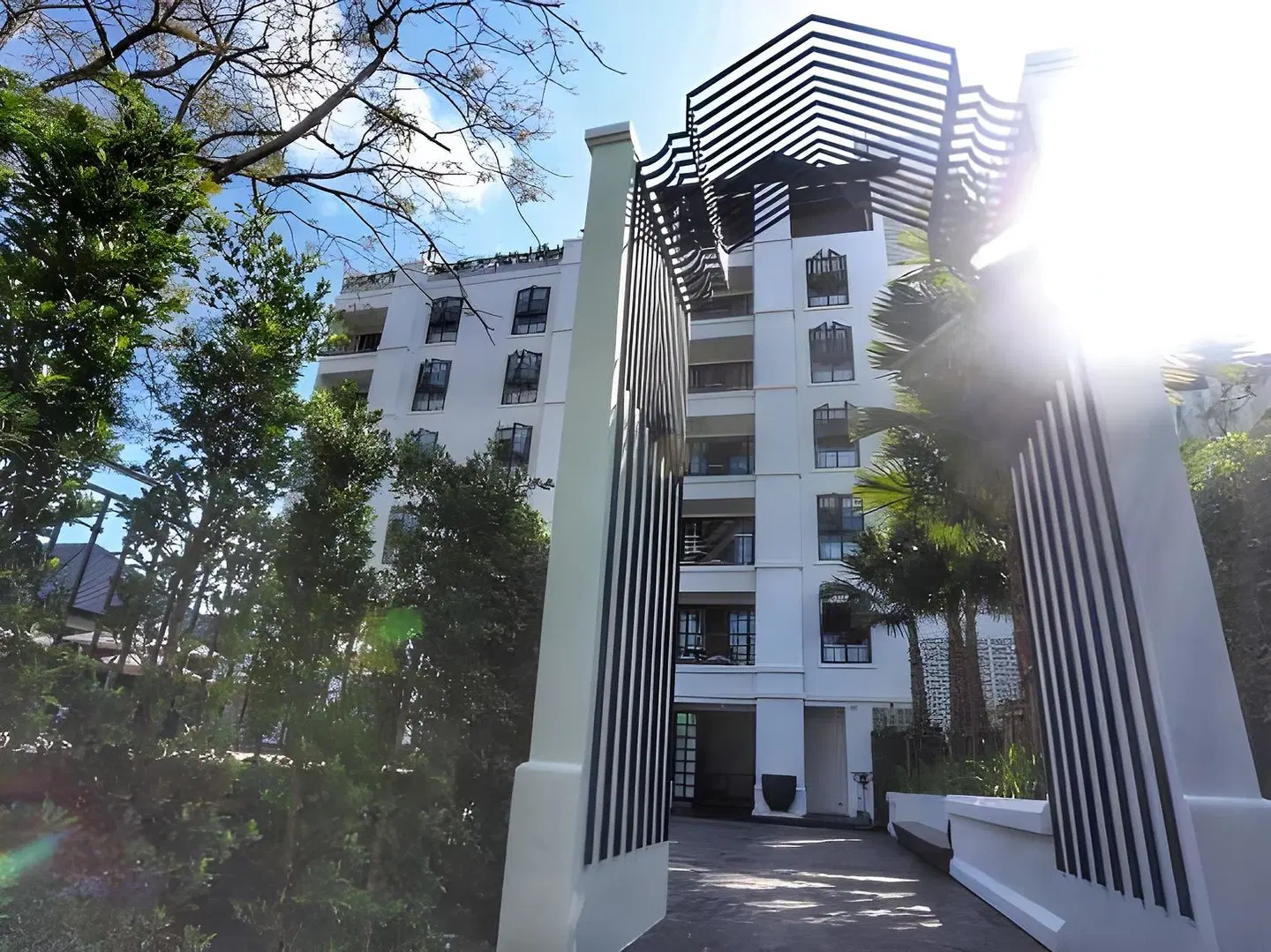 Mora Boutique Hotel EXTERIOR