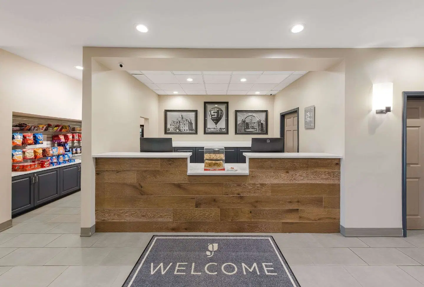 Country Inn & Suites by Radisson, Findlay, OH LOUNGE_LOBBY