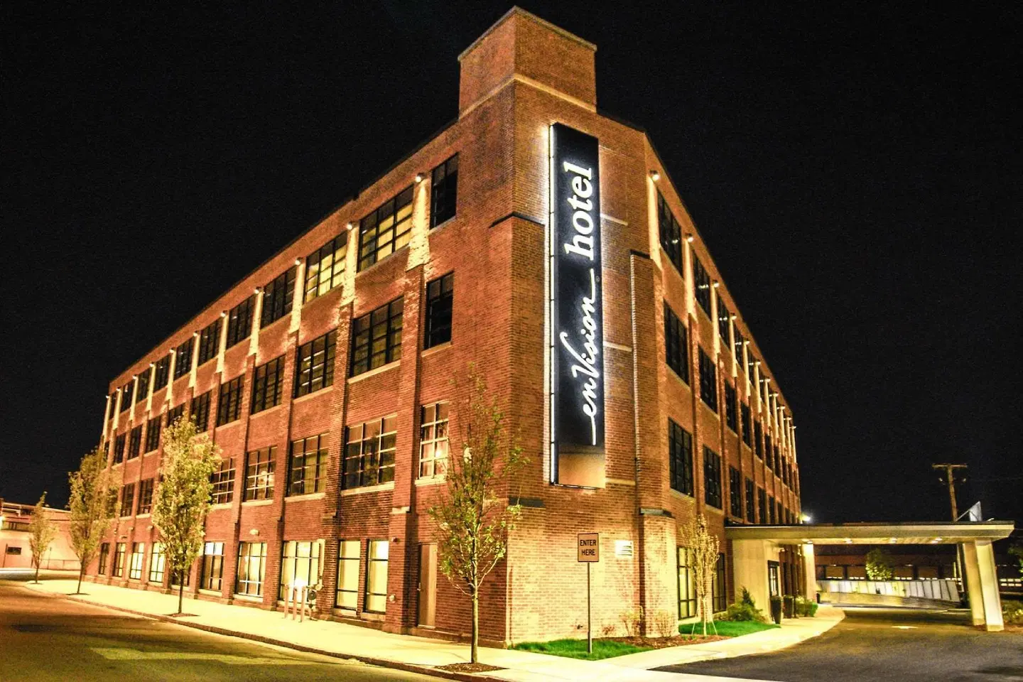 enVision Hotel Boston-Everett, an Ascend Hotel Collection Member EXTERIOR