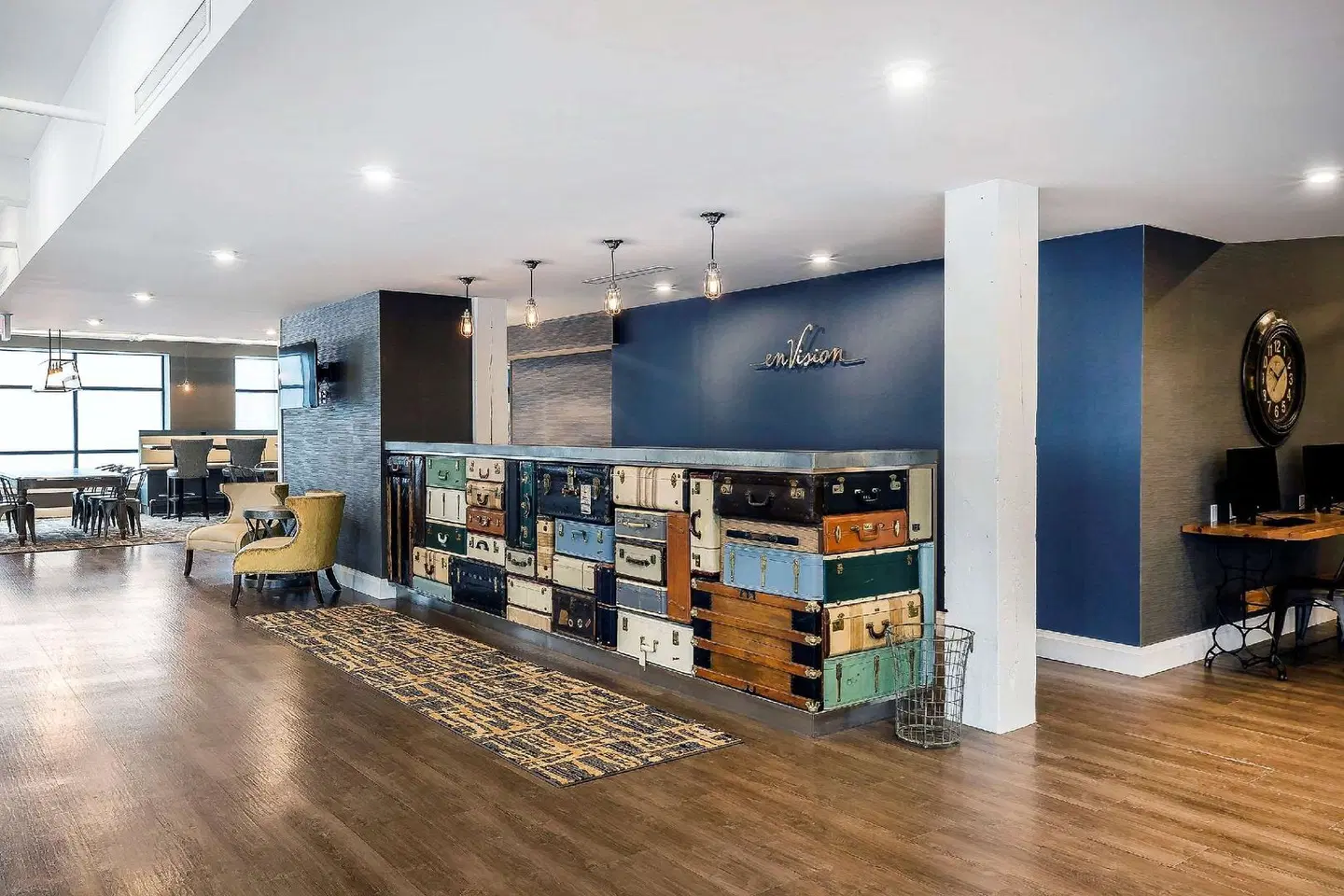 enVision Hotel Boston-Everett, an Ascend Hotel Collection Member Restaurant