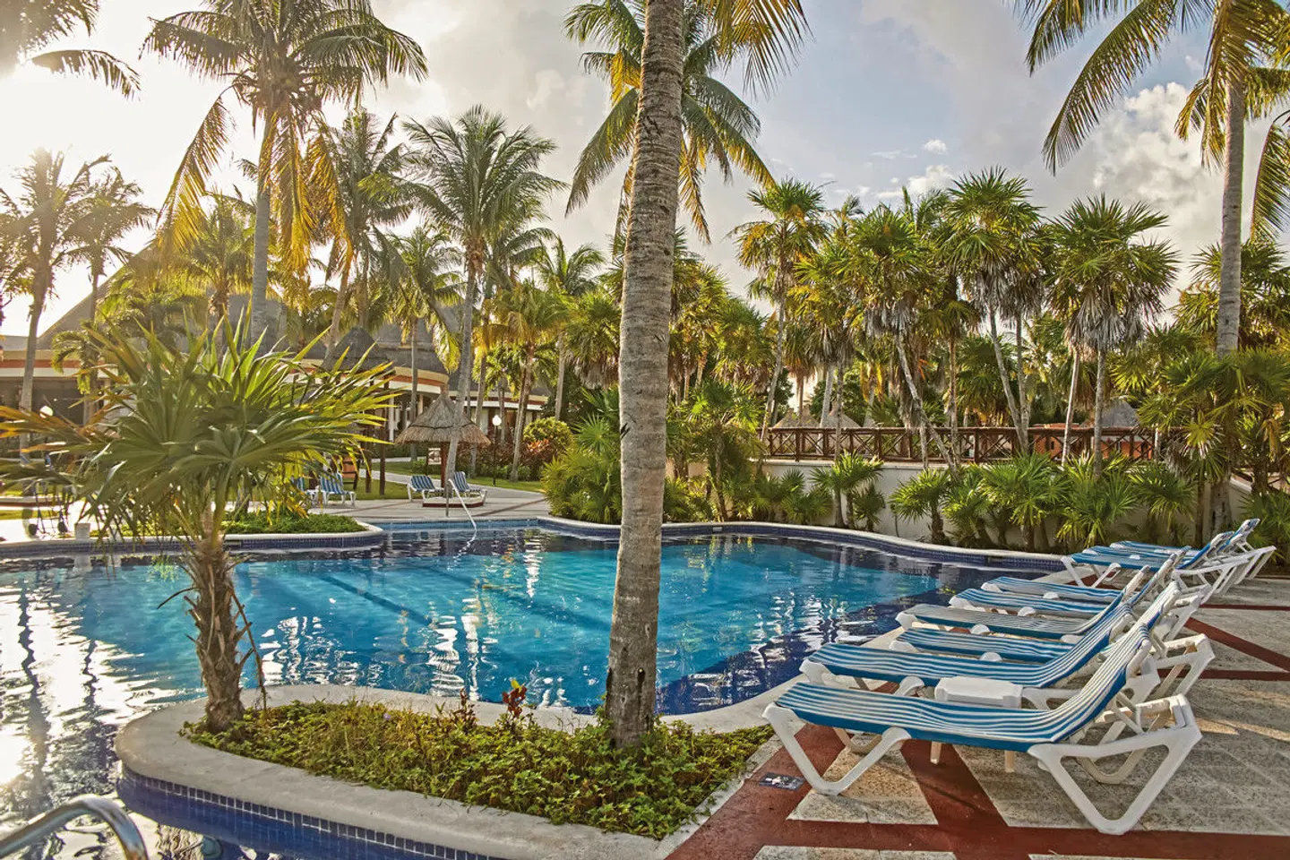 Bahia Principe Explore Coba OUTDOOR_POOL