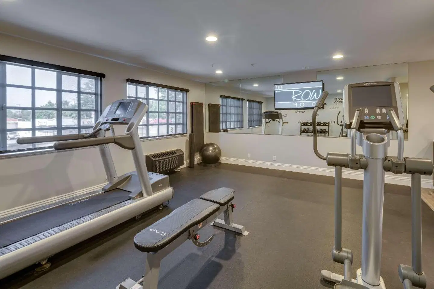 The Row Hotel, BW Signature Collection SPORTS_AND_LEISURE