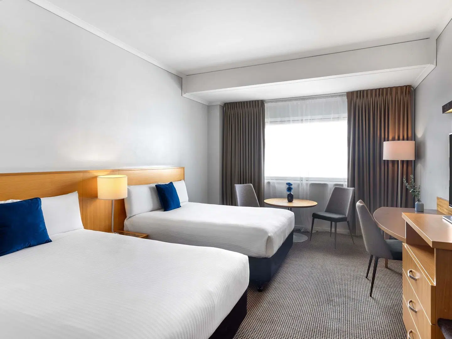 Novotel Perth Langley Hotel ROOM_EXAMPLE