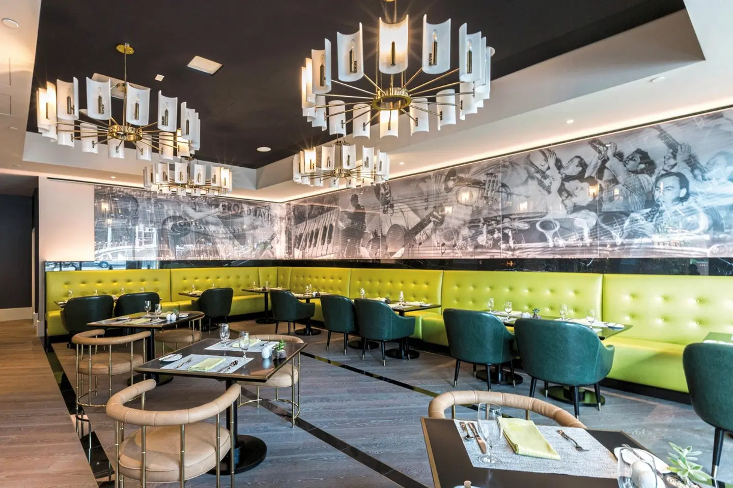 Hotel Indigo Los Angeles Downtown Bar