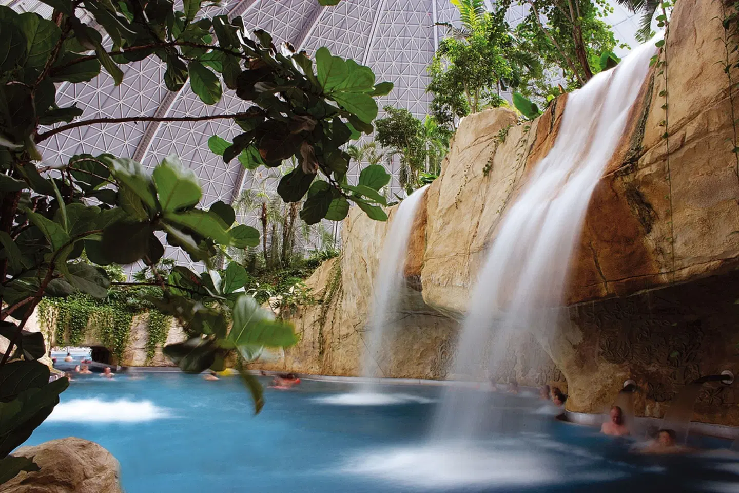 Tropical Islands Resort-Safarizelte und Hotelzimmer LANDSCAPE