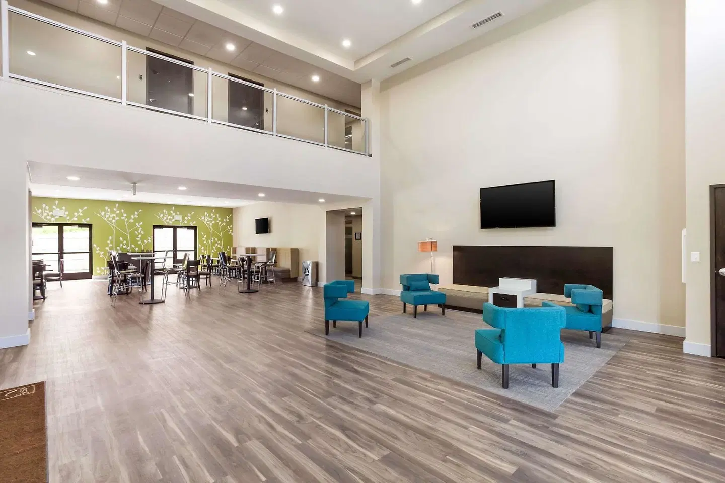 MainStay Suites Logan Ohio-Hocking Hills LOUNGE_LOBBY