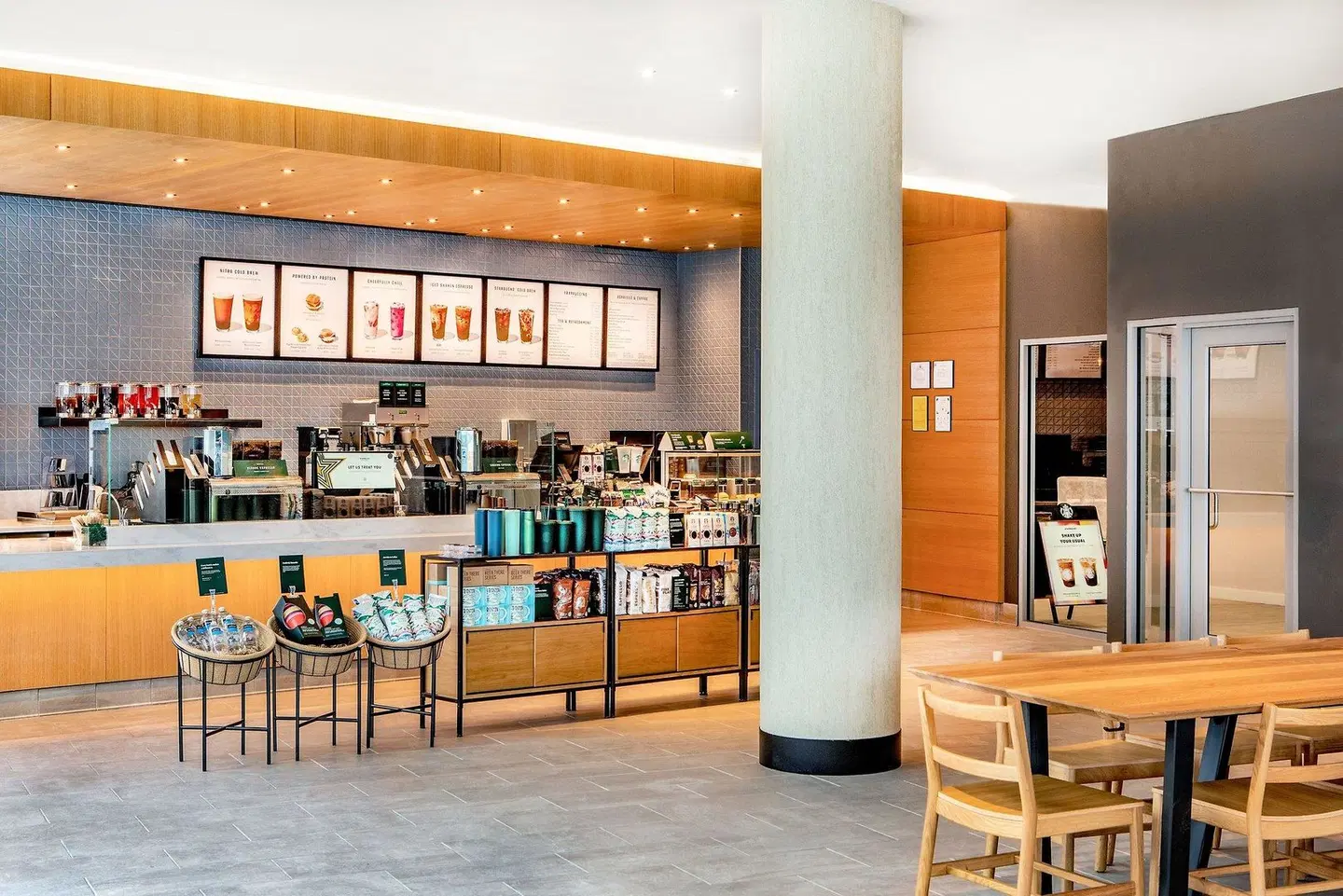 SpringHill Suites Boston Logan Airport Revere Beach Bar