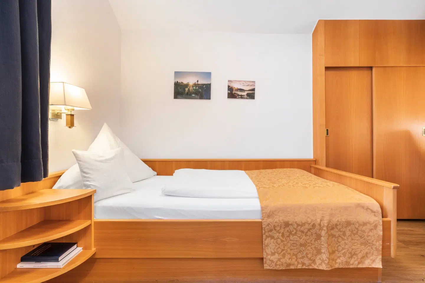 Hotel Rösslwirt Lam ROOM_EXAMPLE
