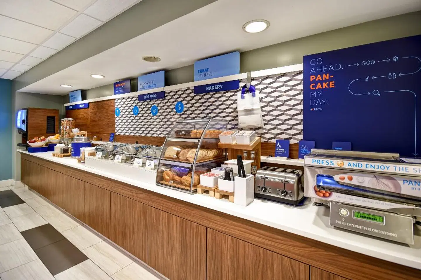 Holiday Inn Express Newport North - Middletown Restaurant