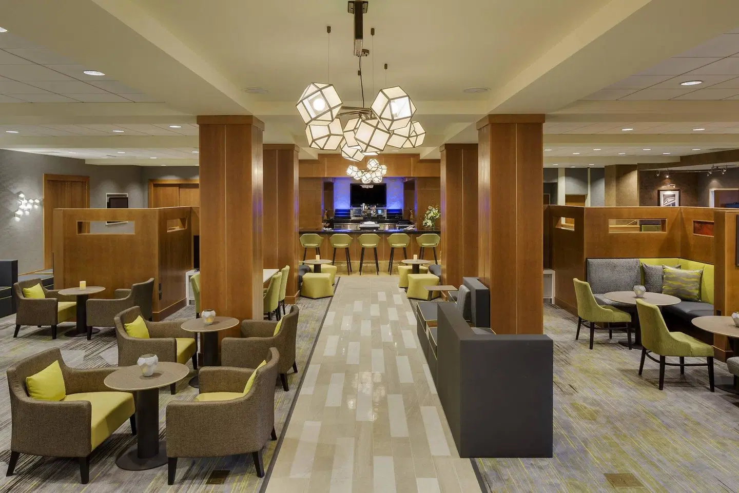 Courtyard by Marriott Boston Logan Airport LOUNGE_LOBBY