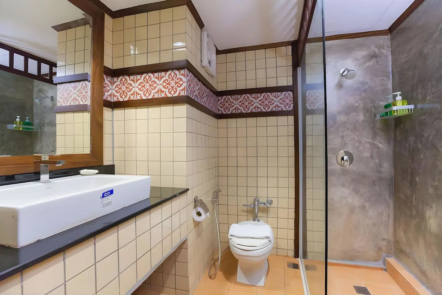 Nak Nakara Hotel Badezimmer