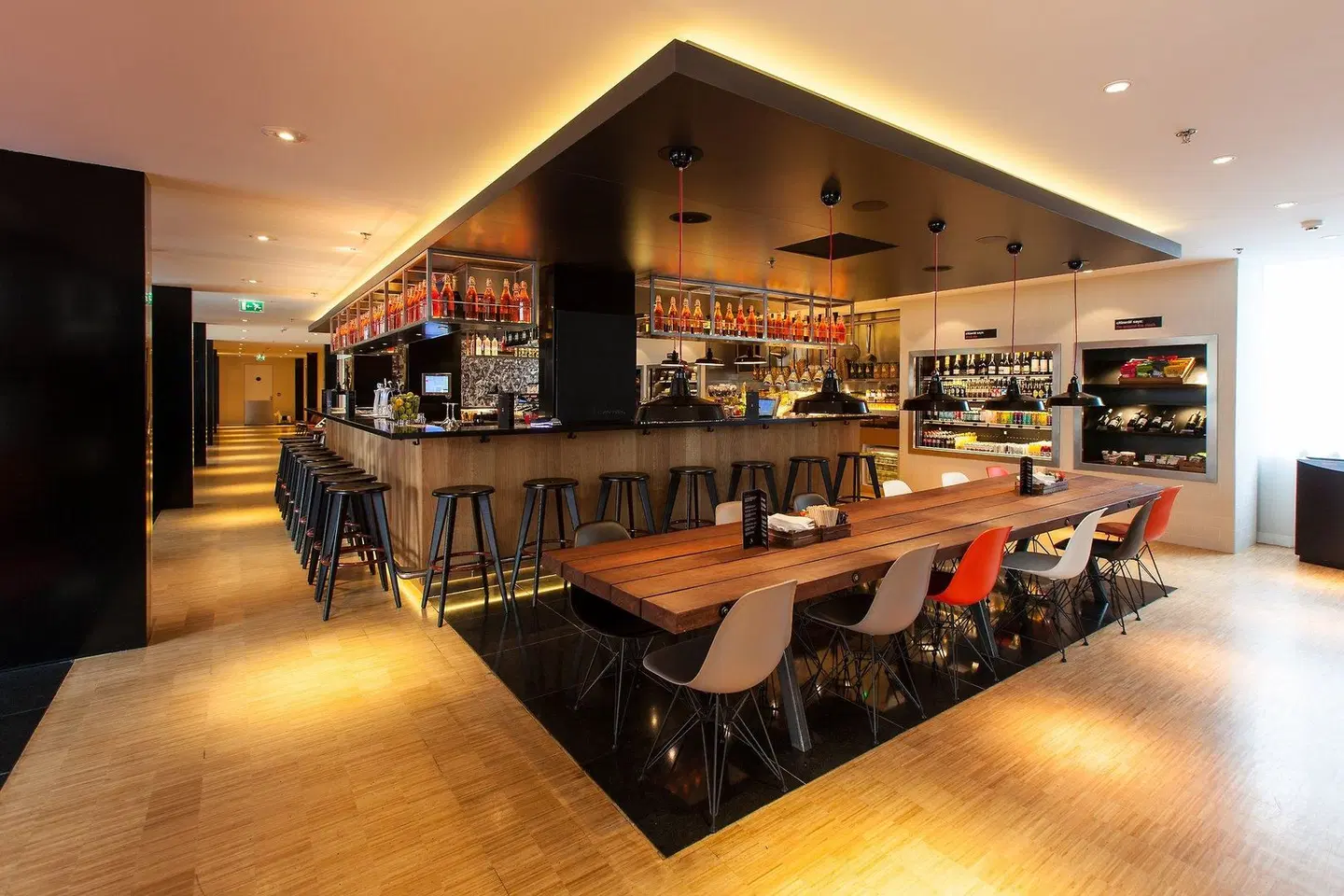 citizenM Bar