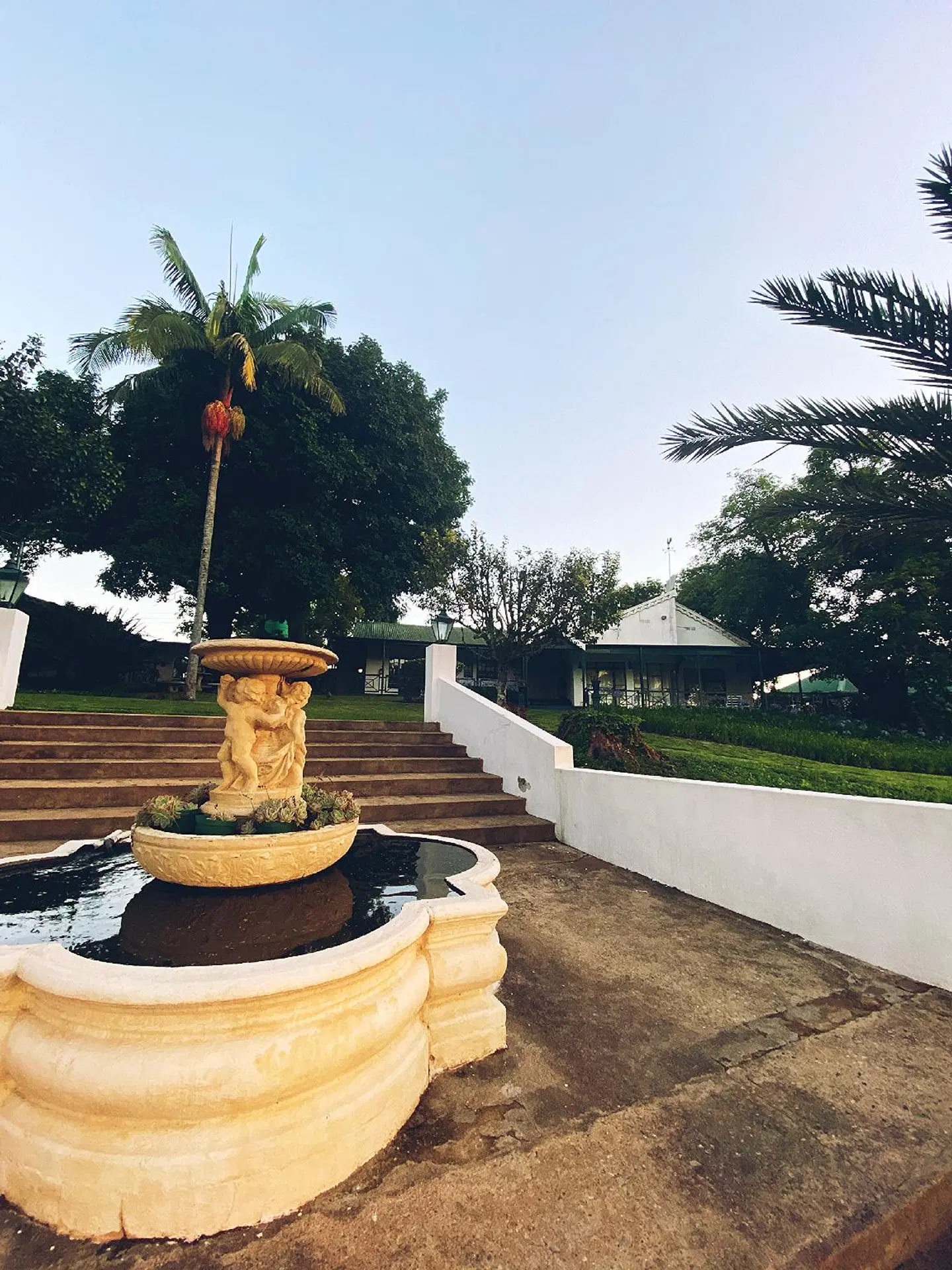 Sherwood's Country House Terrasse
