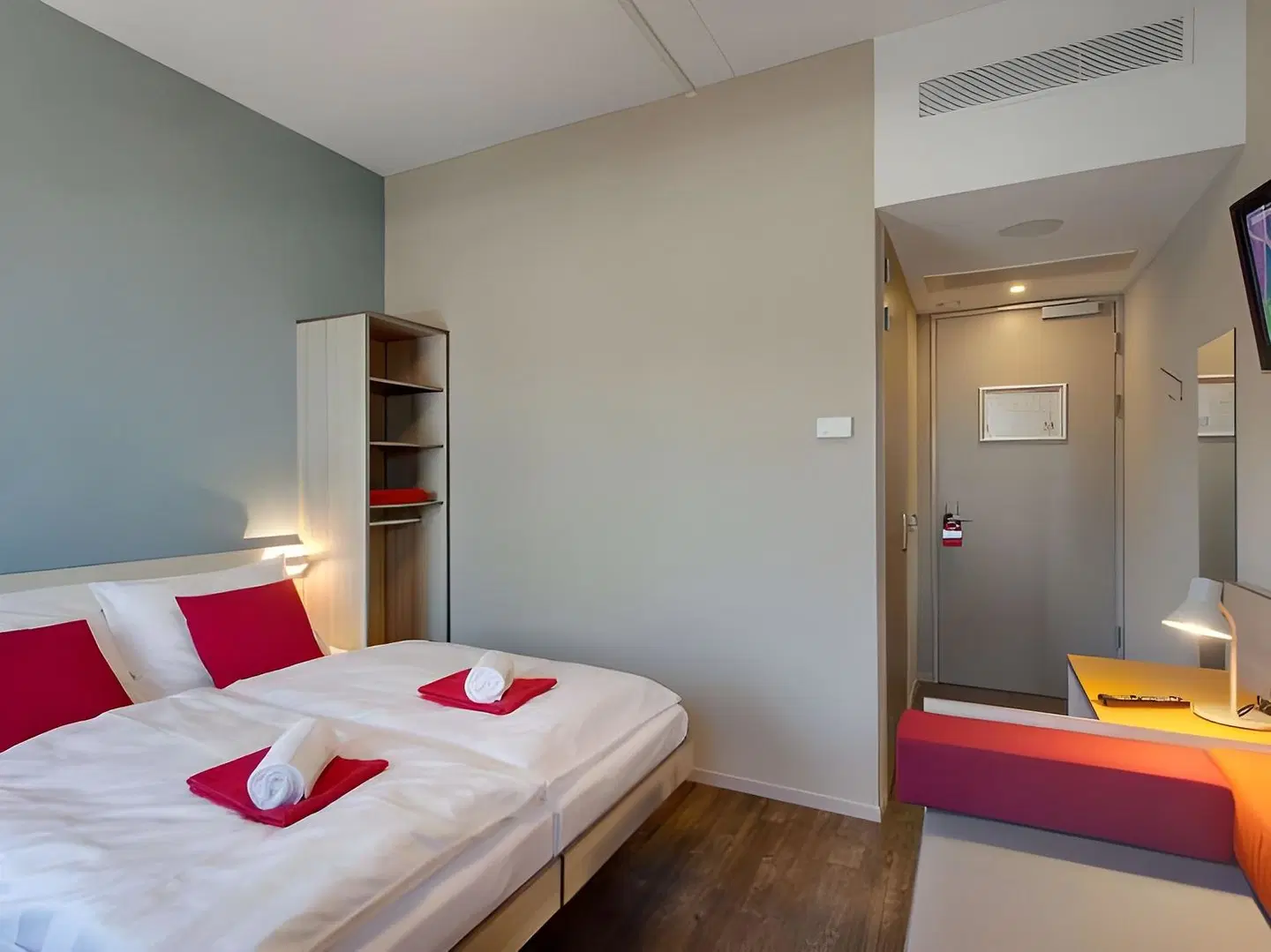 MEININGER Amsterdam City West ROOM_EXAMPLE