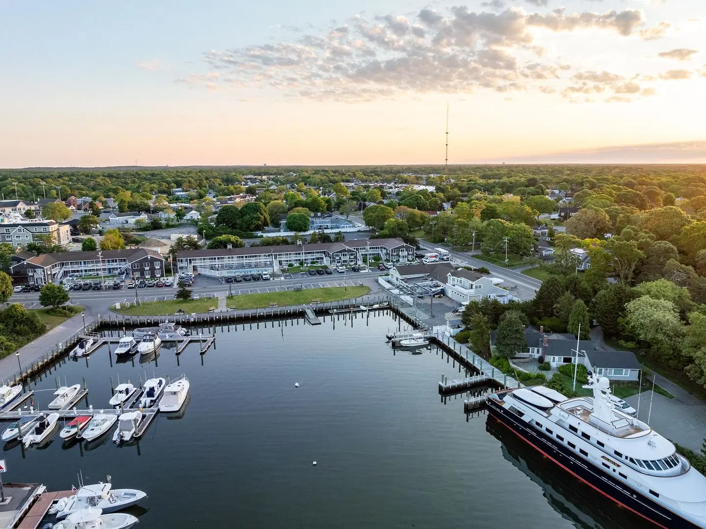 InnSeason Resorts HarborWalk LANDSCAPE