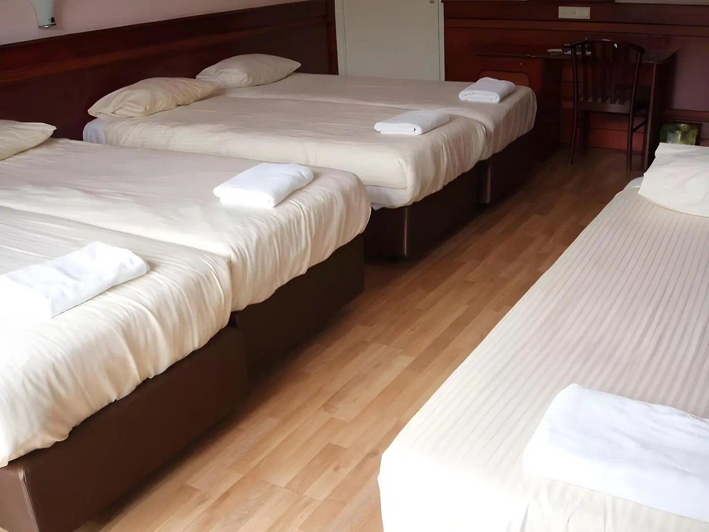 Manofa ROOM_EXAMPLE