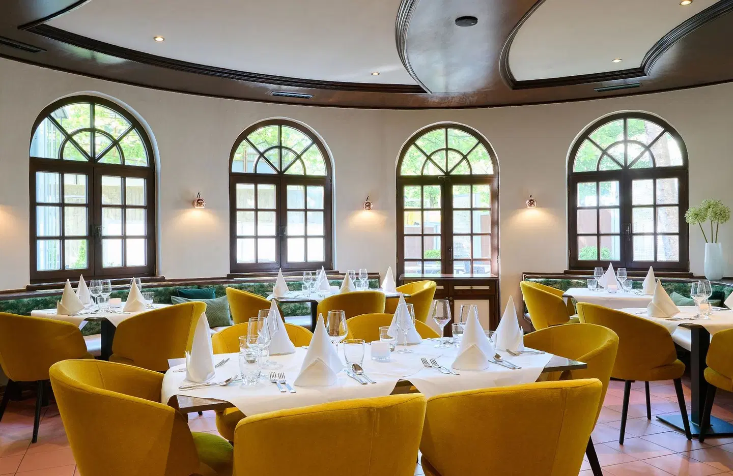 Leonardo Hotel & Residenz München RESTAURANT
