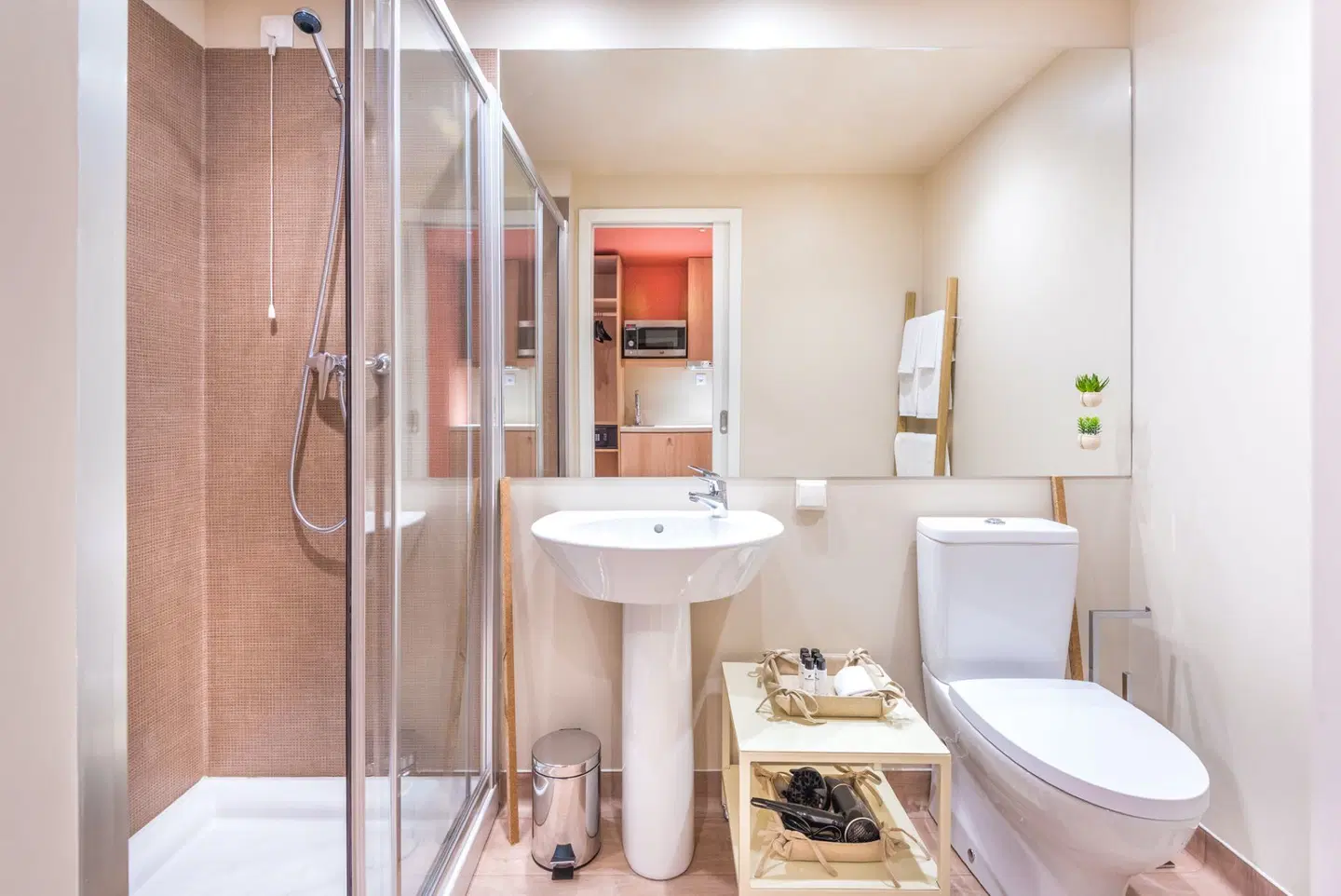 Pestana Casino Studios Serviced Apartements Badezimmer
