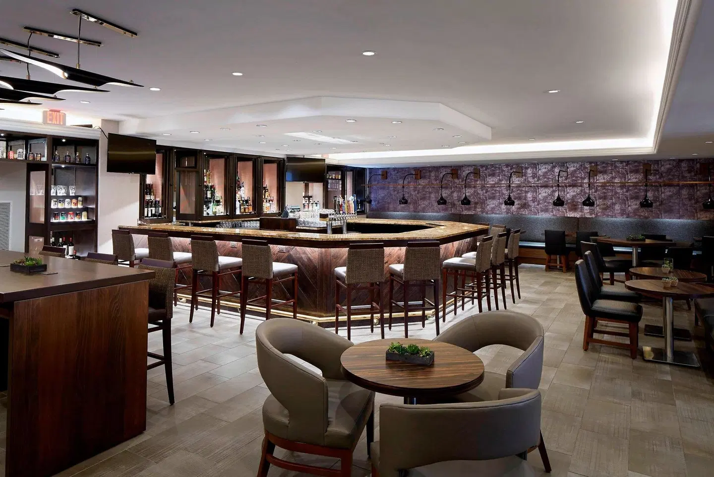 Marriott Columbus Northwest Bar