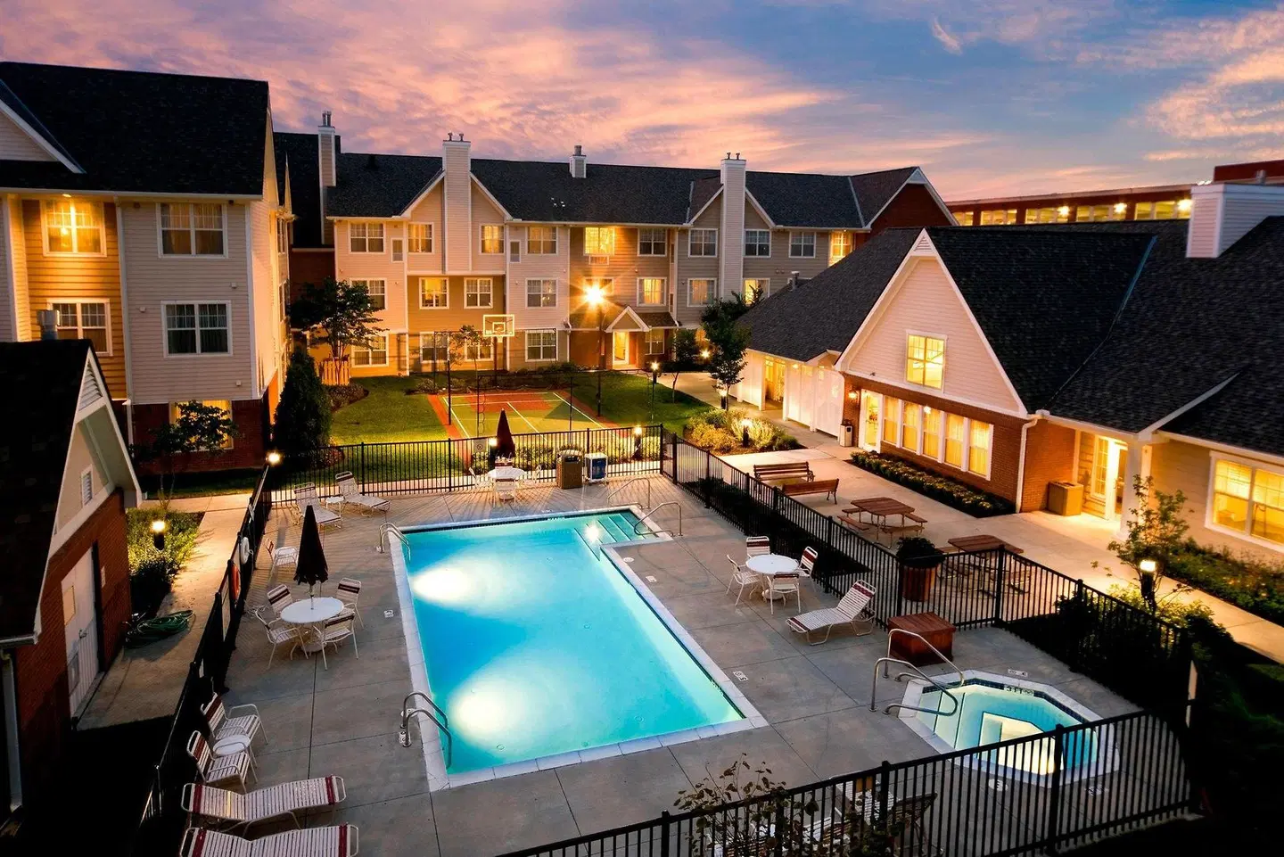 Residence Inn by Marriott Columbus Easton OUTDOOR_POOL