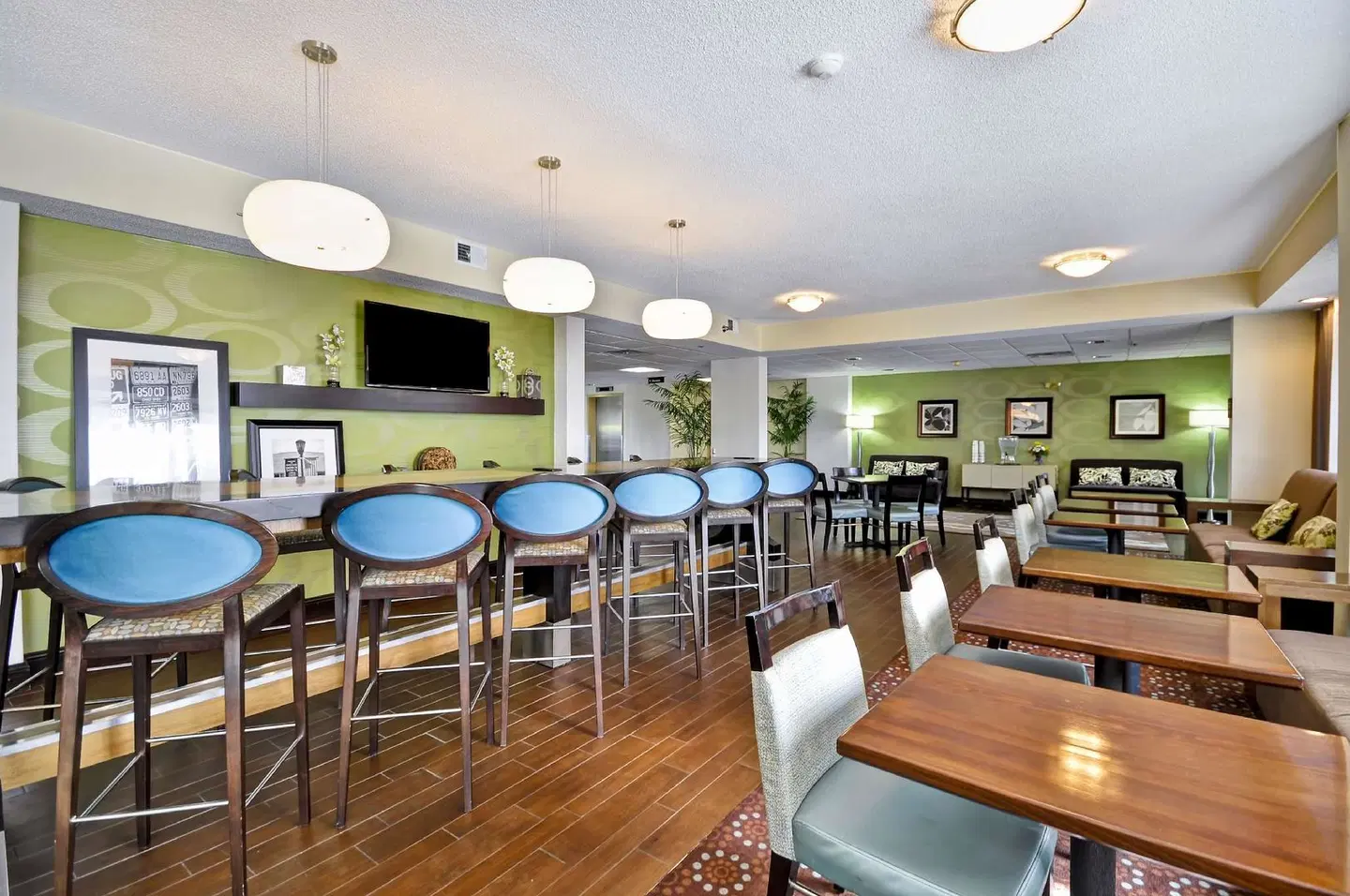 Hampton Inn Columbus/Dublin Bar