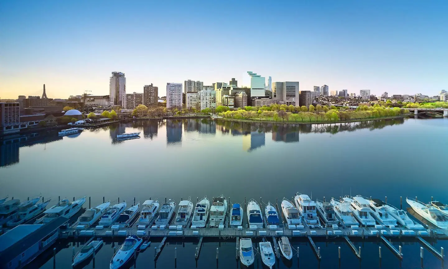 Royal Sonesta Boston OUTDOOR_POOL