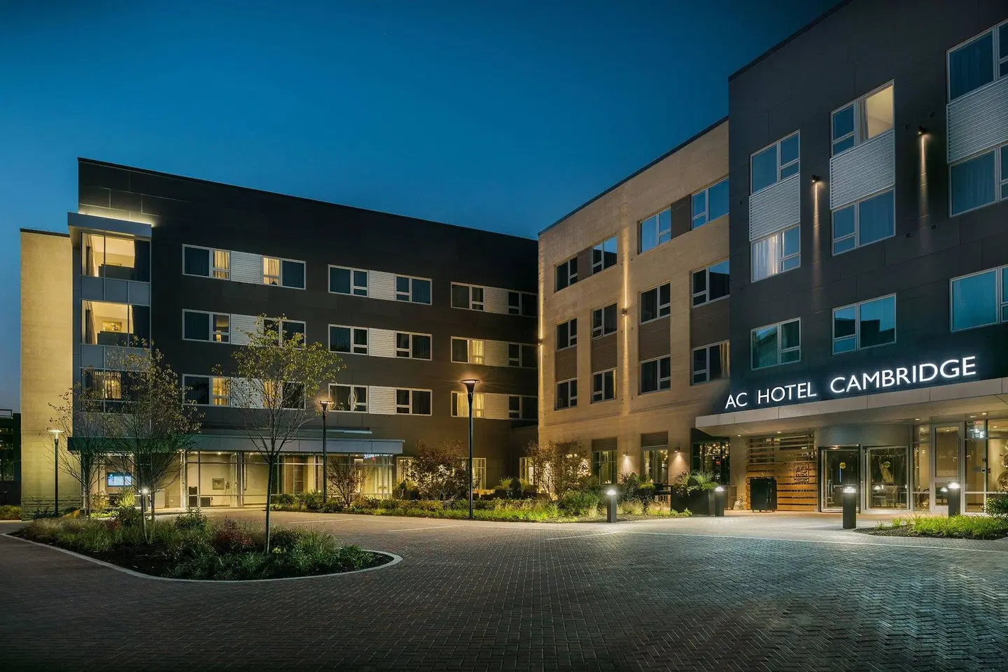 AC Hotel by Marriott Boston Cambridge EXTERIOR