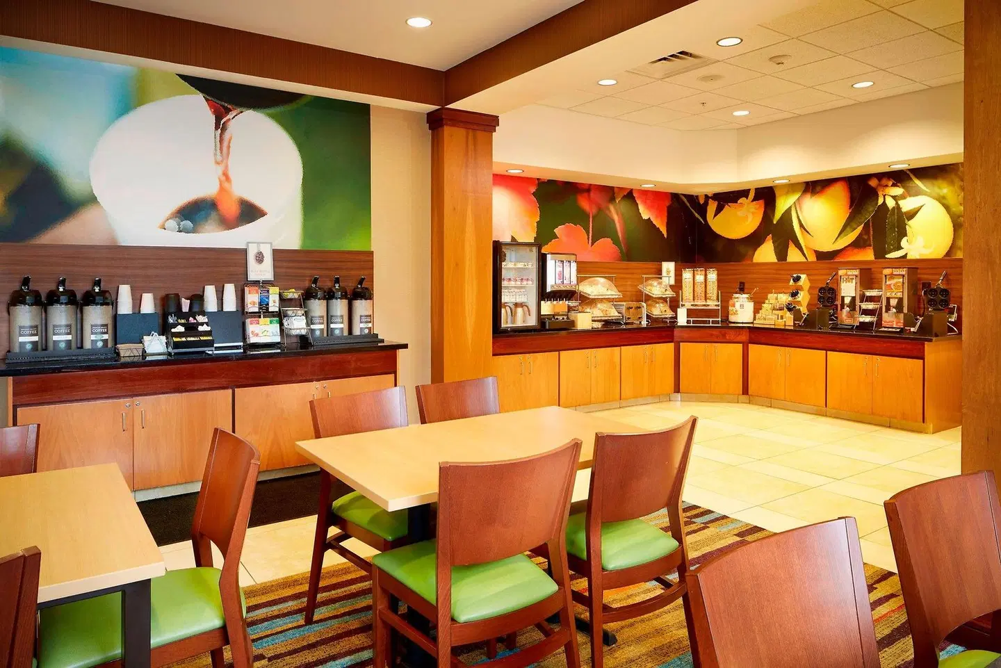 Fairfield Inn & Suites by Marriott Columbus Polaris Bar
