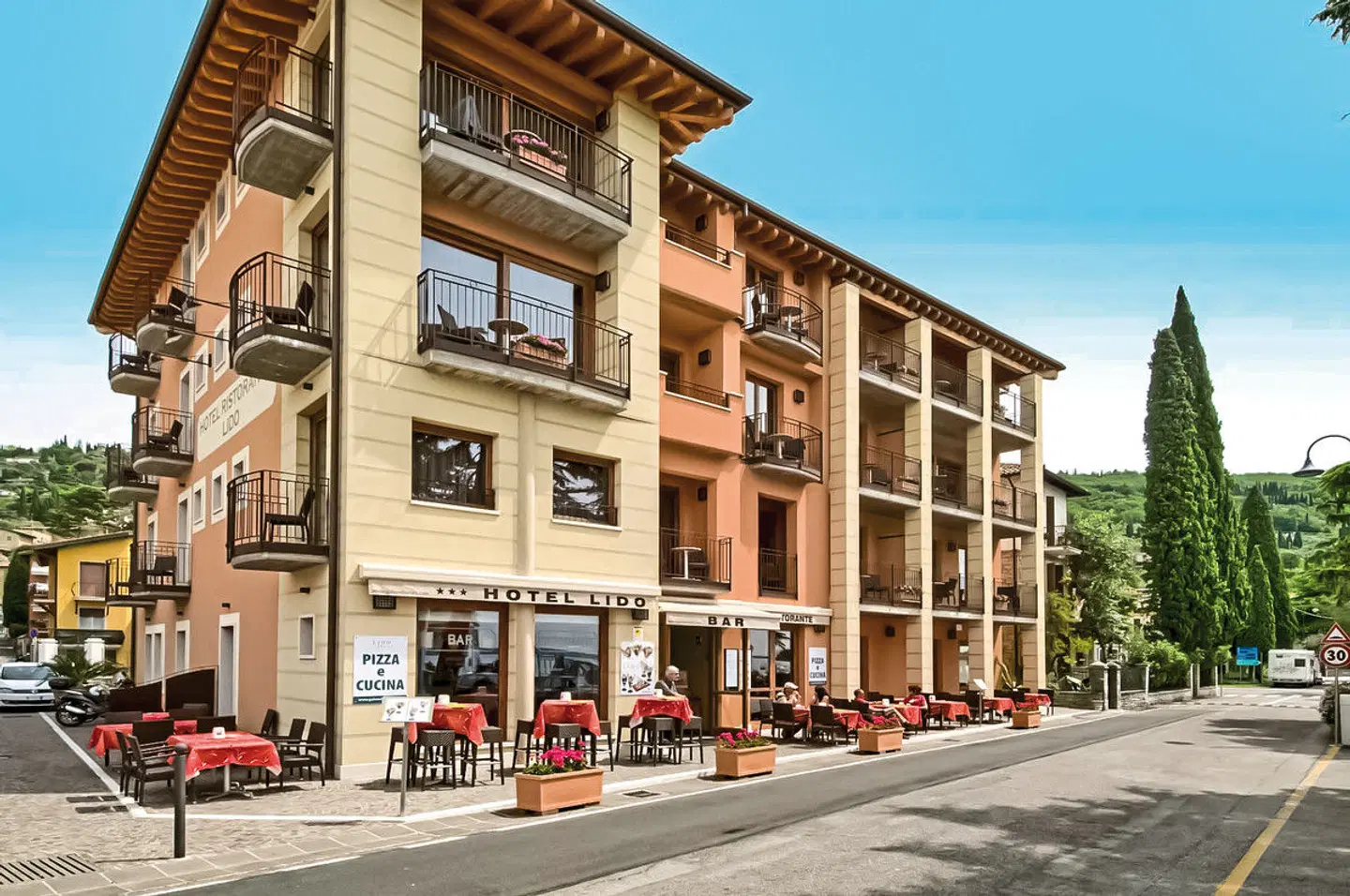 Lido EXTERIOR