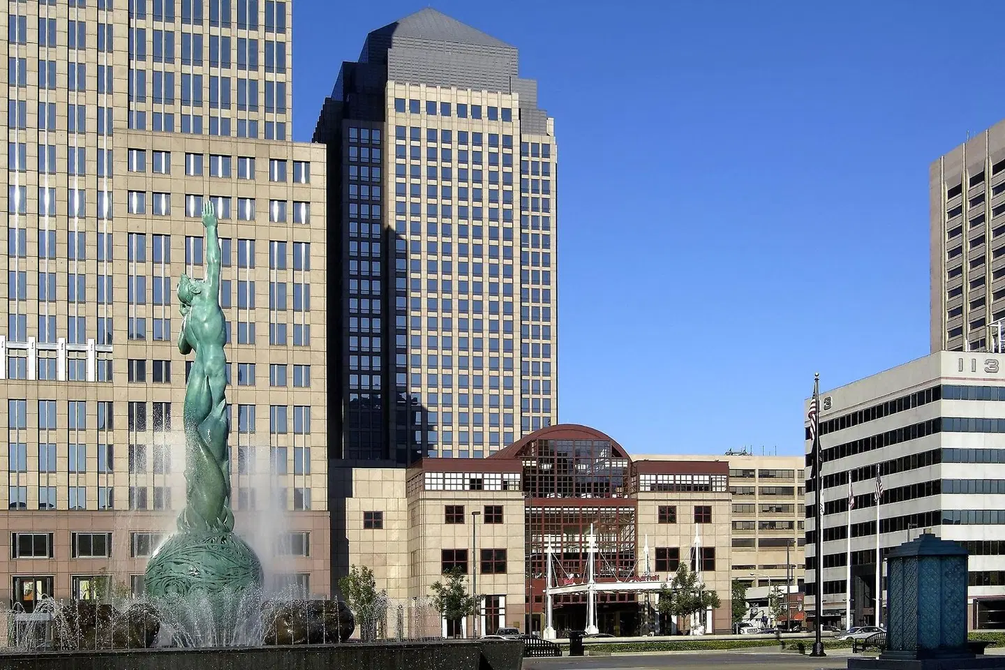 Cleveland Marriott Downtown at Key Tower EXTERIOR