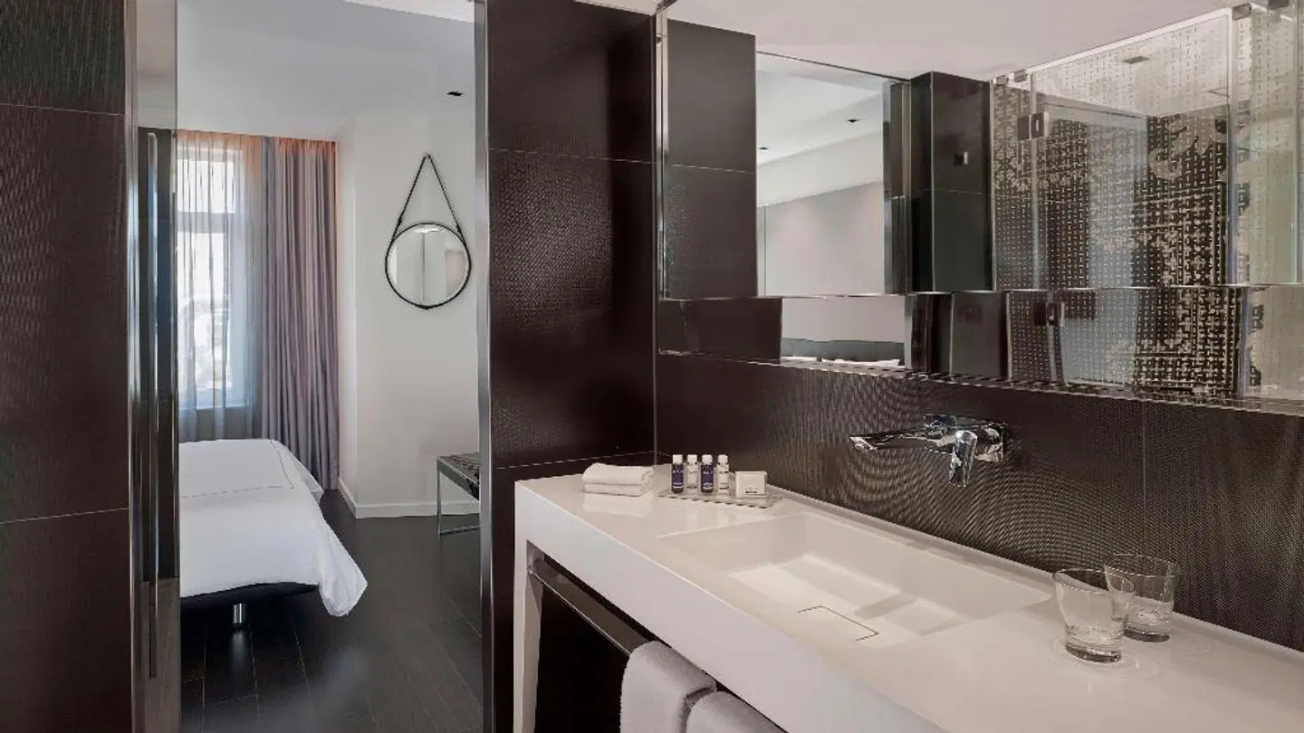 Park Plaza Victoria Badezimmer