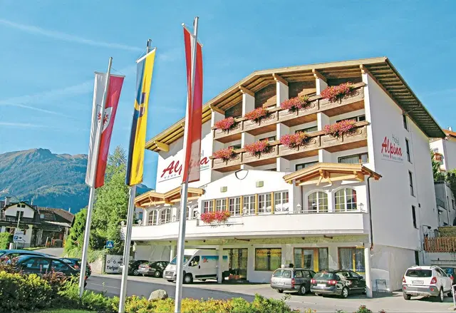 Alpina Resort Nature & Wellness EXTERIOR