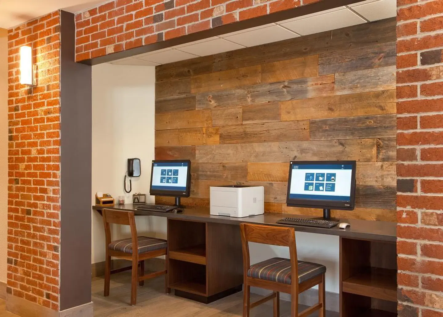 Four Points by Sheraton Cleveland Airport LOUNGE_LOBBY