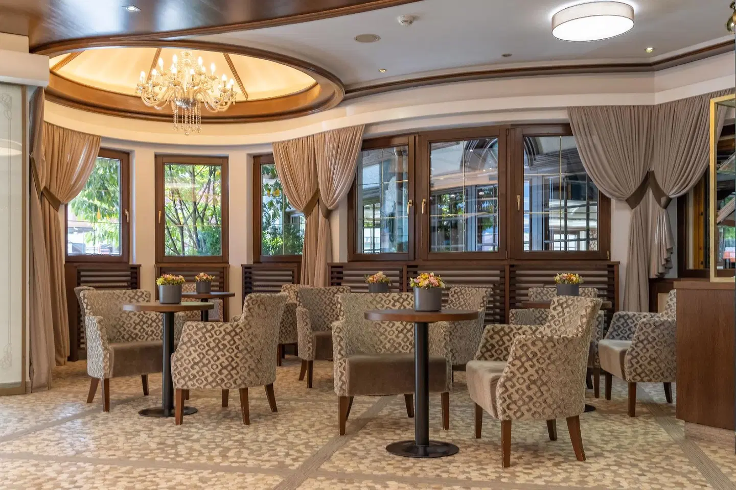 Sport & Spa Hotel Strass Bar