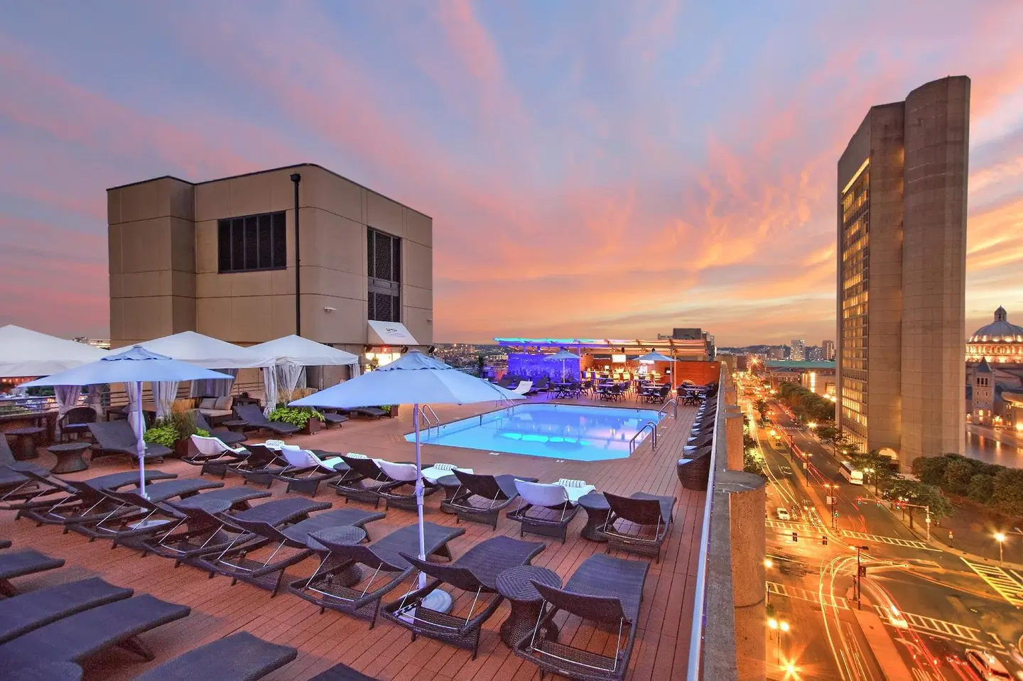 The Colonnade Hotel OUTDOOR_POOL