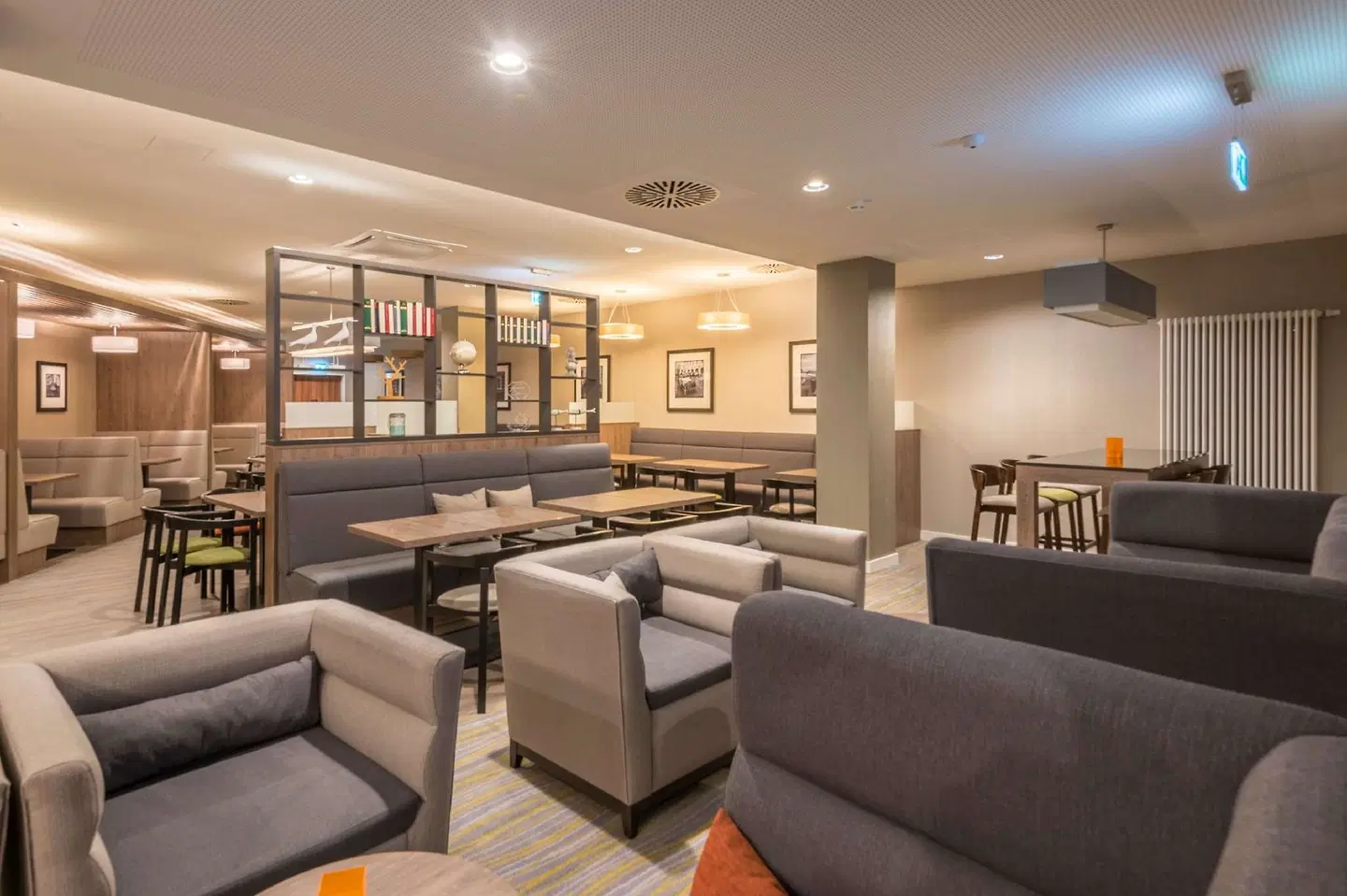 Hampton by Hilton Munich City West LOUNGE_LOBBY
