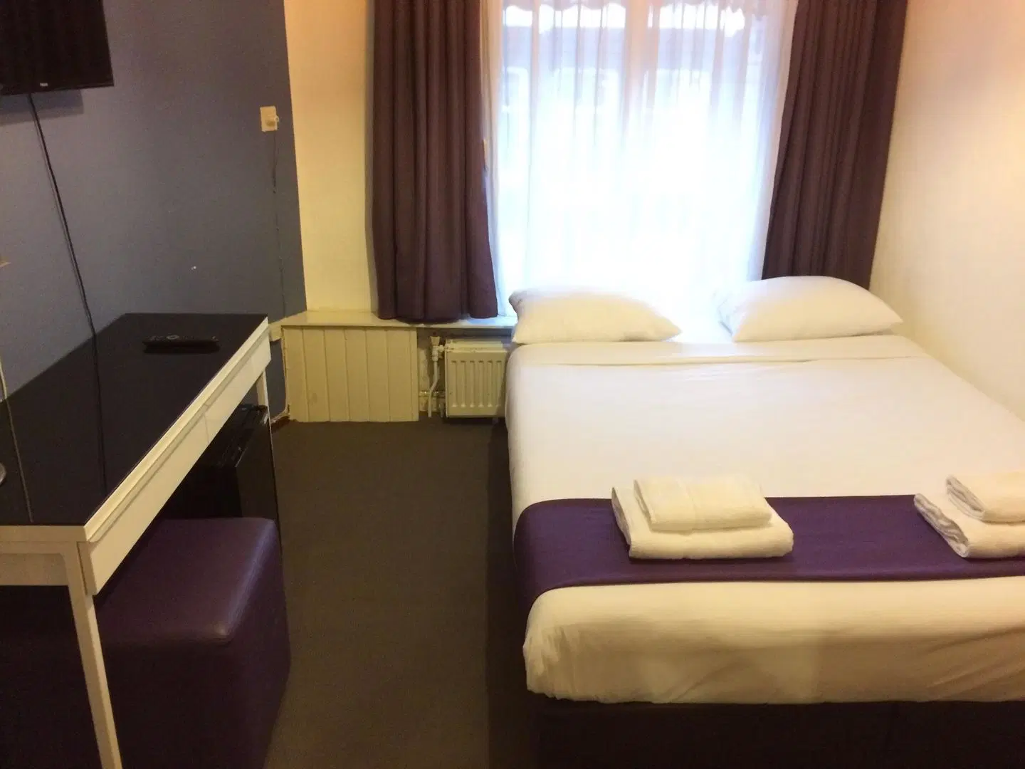 Bellington ROOM_EXAMPLE