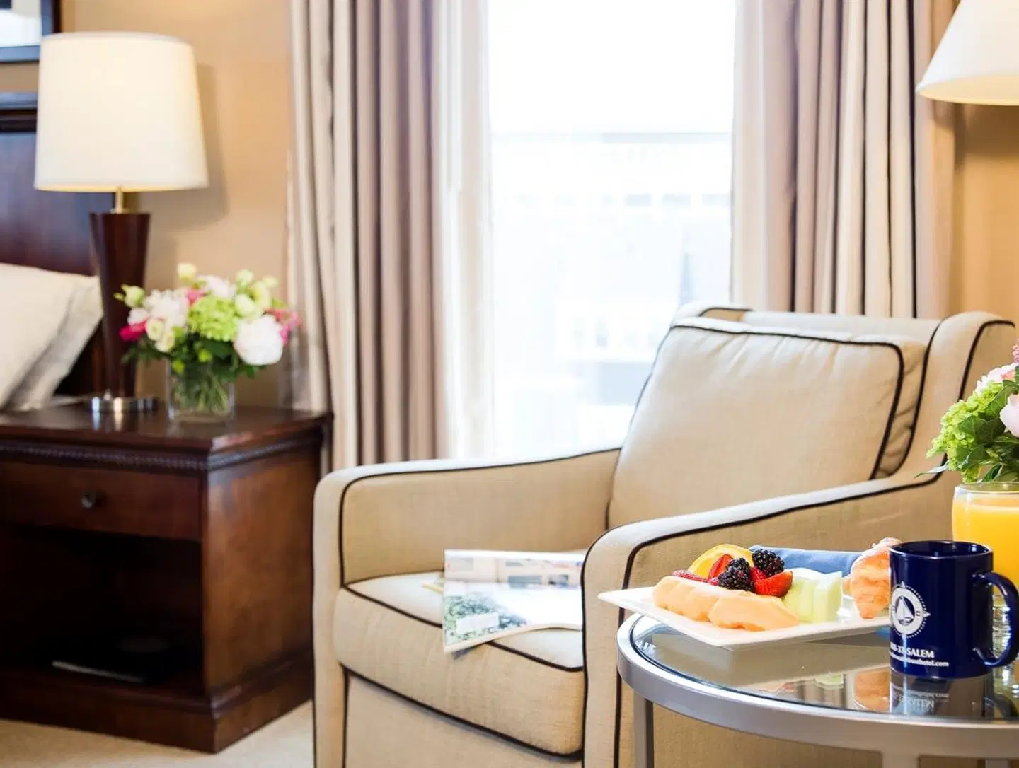 Salem Waterfront Hotel and Suites ROOM_EXAMPLE