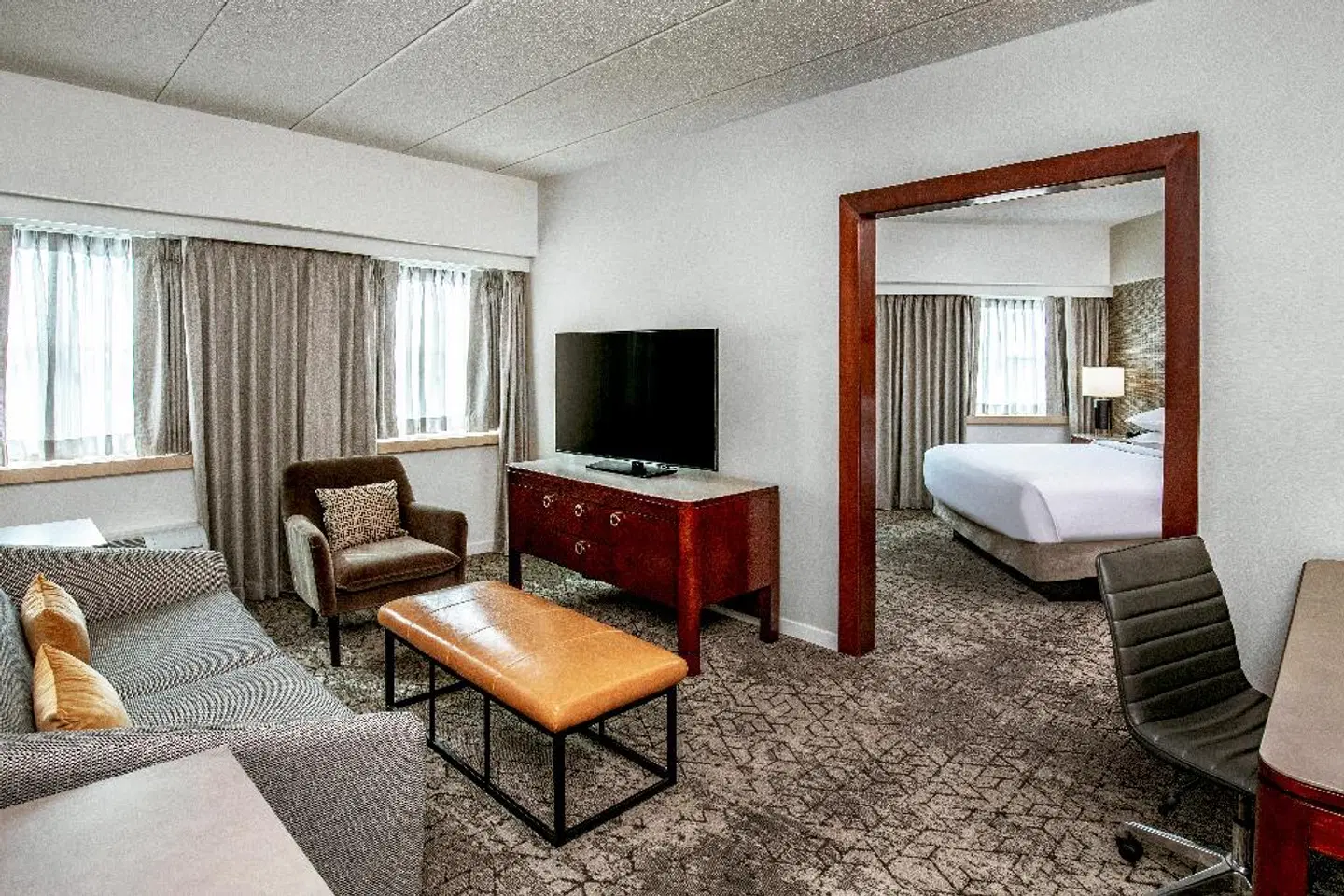 Sheraton Boston Needham Hotel ROOM_EXAMPLE
