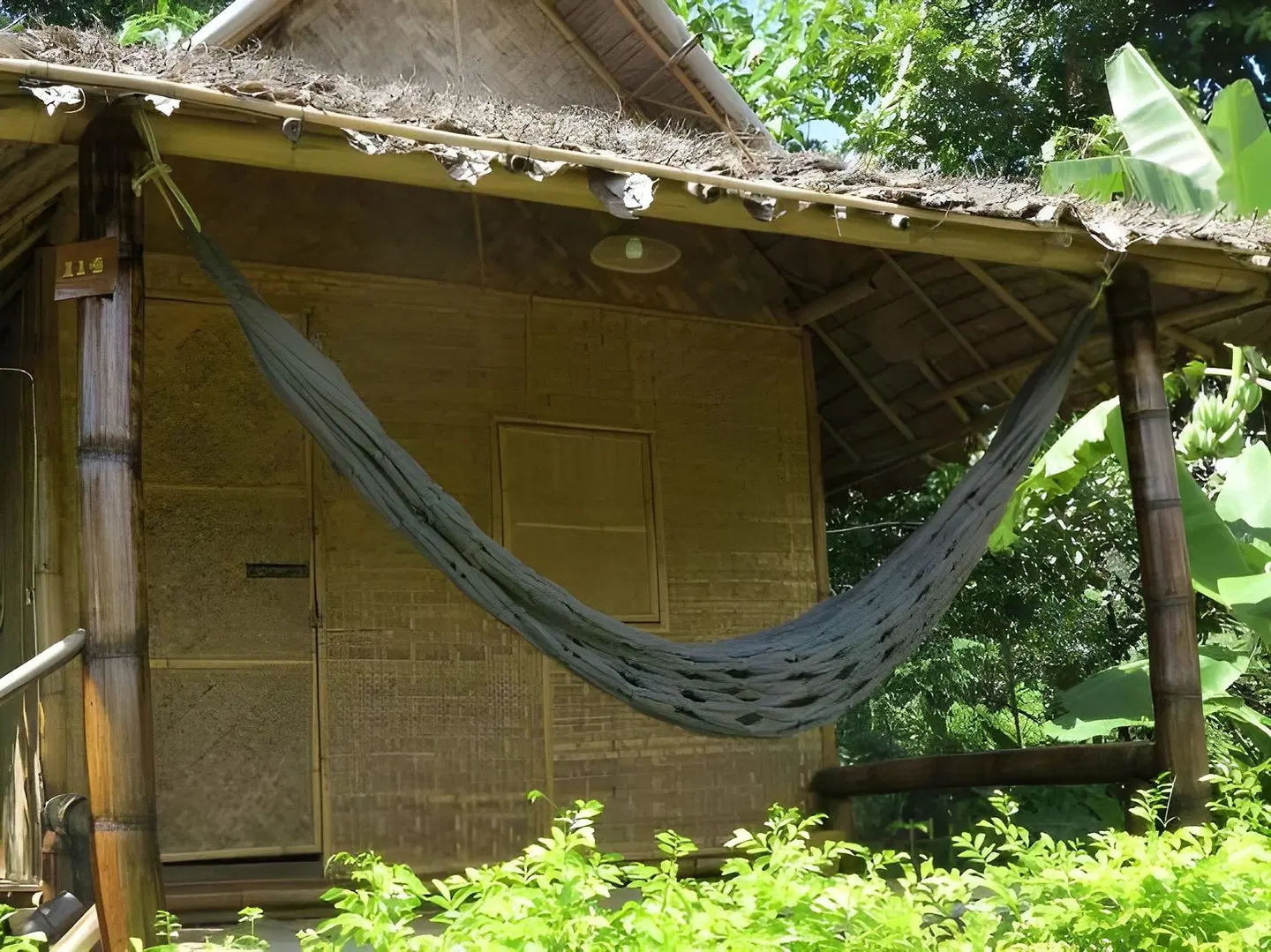 Pai Country Hut LANDSCAPE