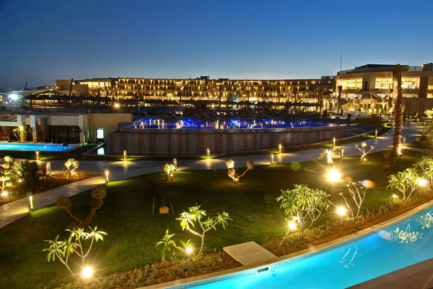 Coral Sea Imperial Sensatori OUTDOOR_POOL