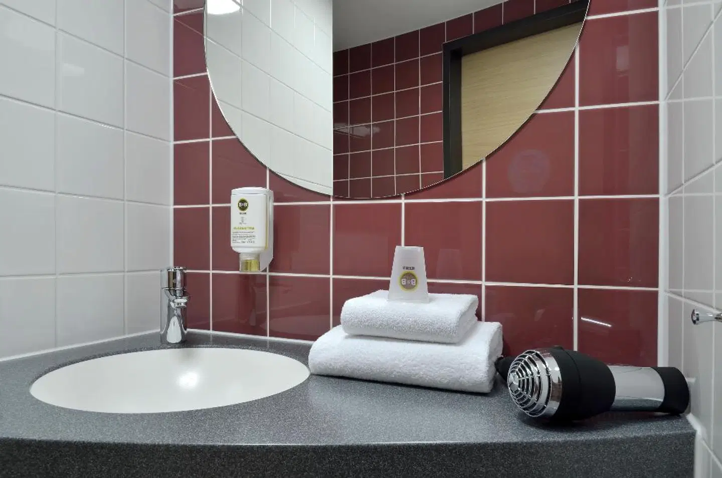 B&B Hotel Bremerhaven Badezimmer